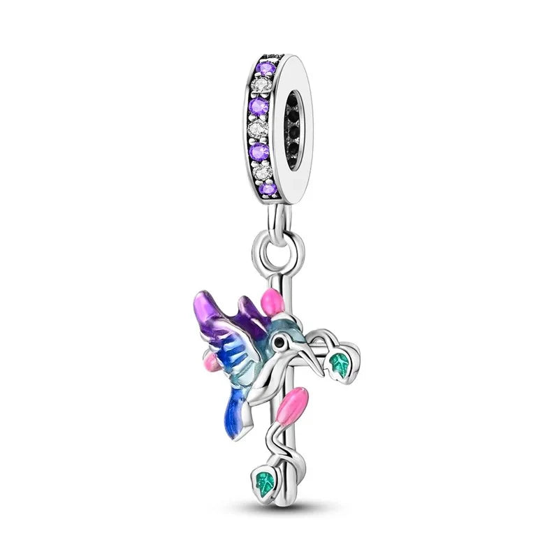 Charm Colibri y Cruz Floral